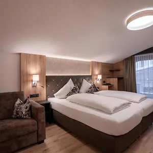 4* Hotel Alphotel Garni Salner